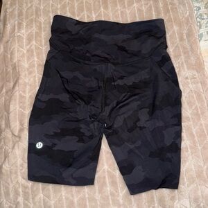 Lulu biker shorts